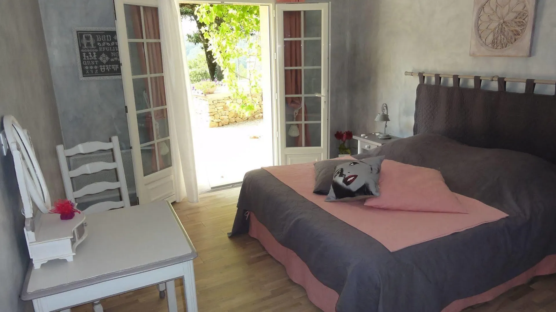 Guestazur Draguignan Villa 0*,